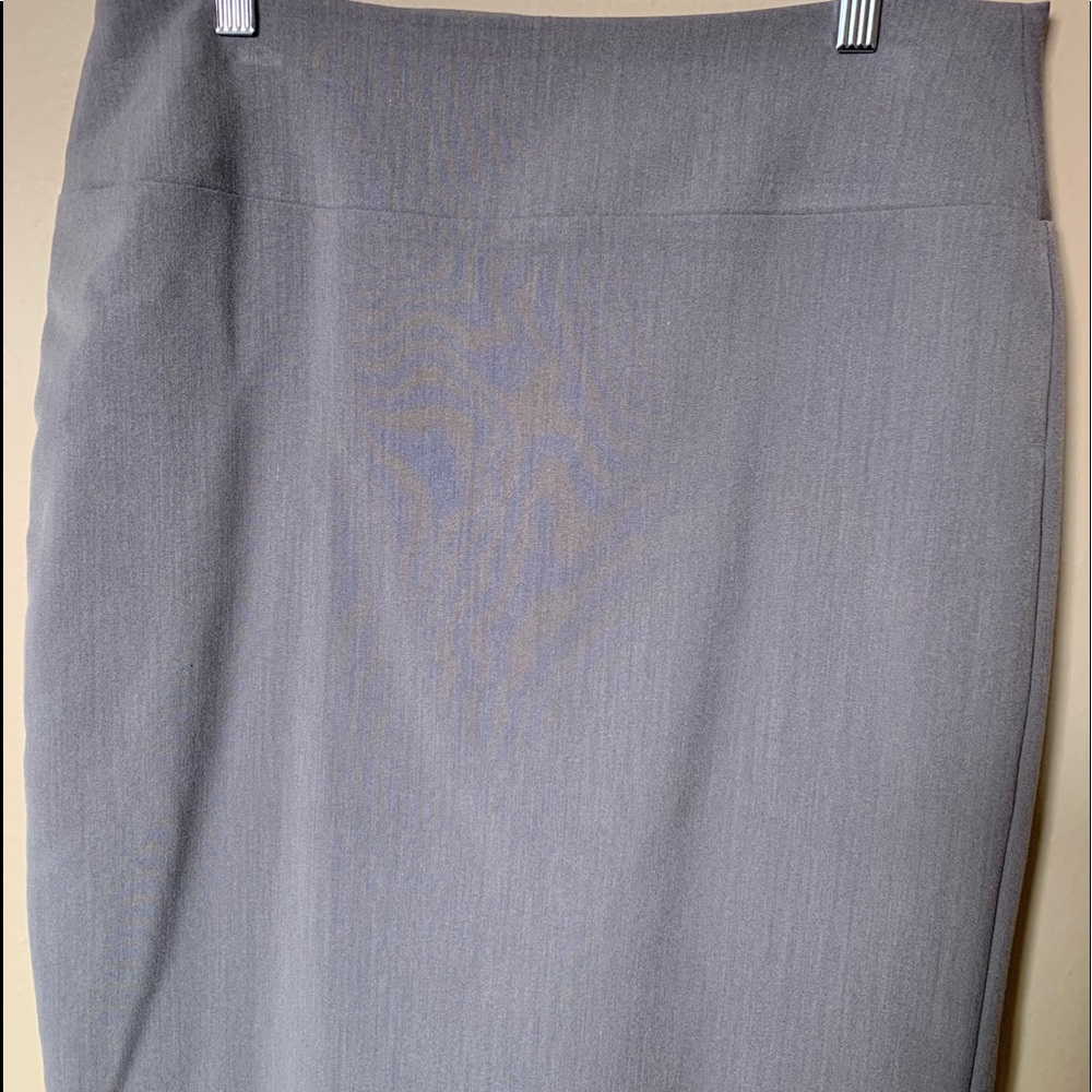 Alfani gray skirt